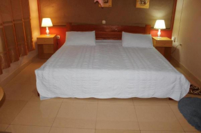 Room in Guest room - Budget Double Room in luxurious Delta Resort